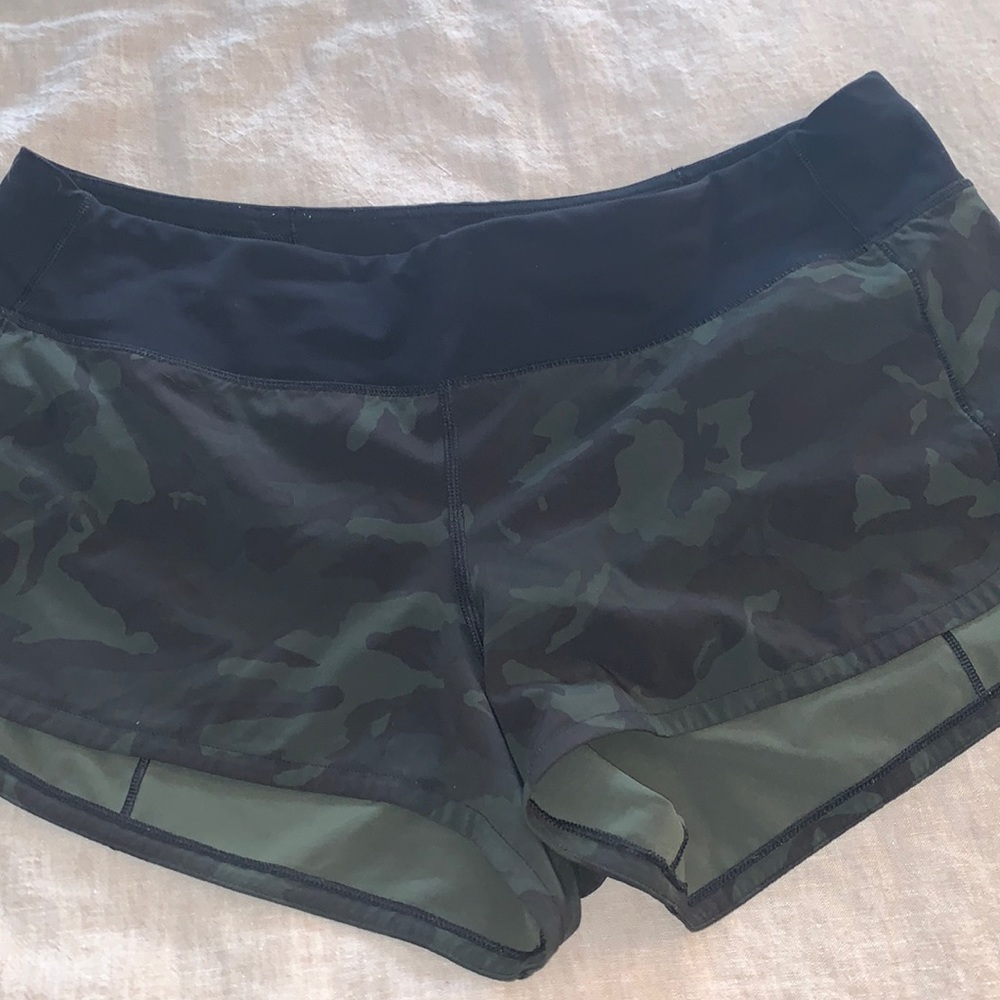Lululemon shorts size 10  camo color.
